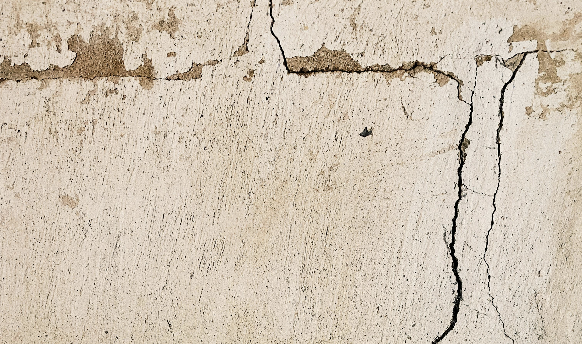 Reparación de Grietas en Paredes: La Guía Definitiva para Solucionar Problemas de Forma Sencilla