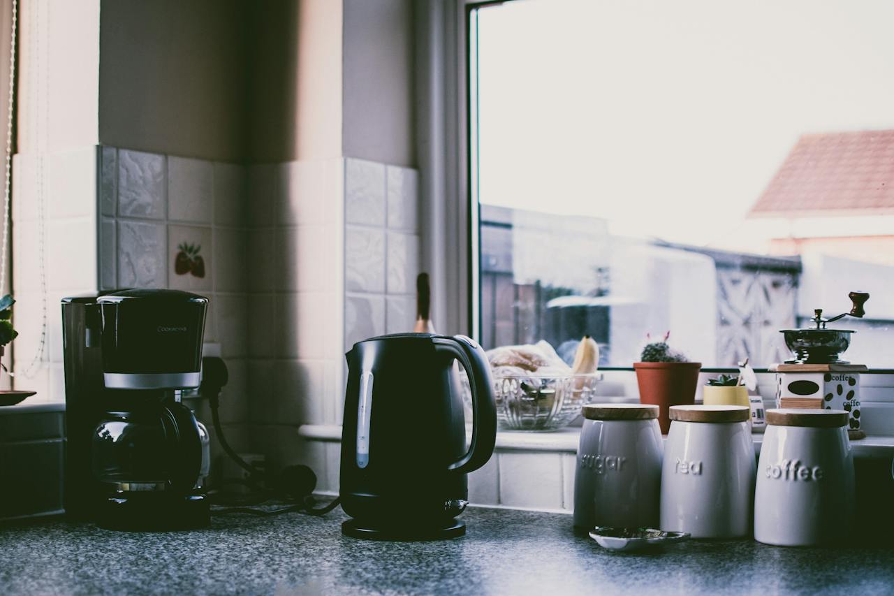 Refresca tu Cocina este Verano: Ideas para una Decoración Vibrante y Colorida