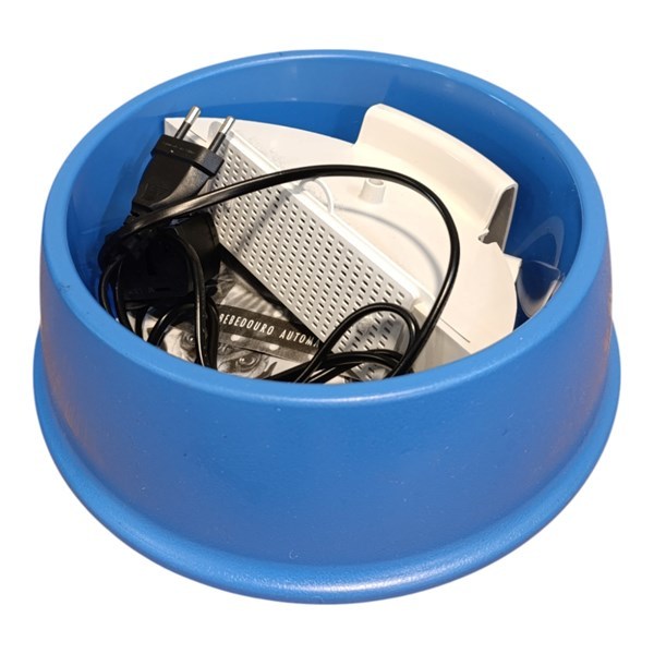 Bebedero para Mascotas 1,5 Litros con Filtro y Bomba Incluid