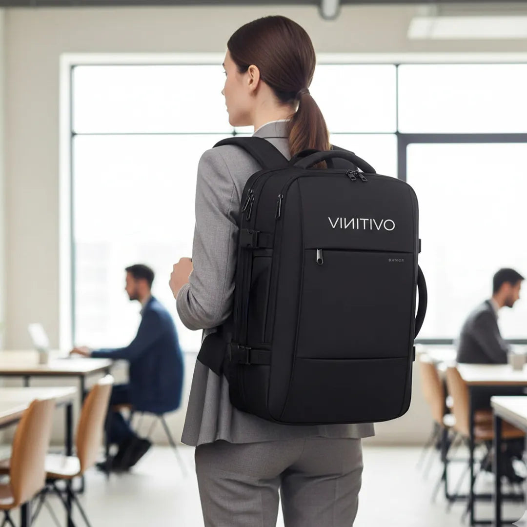 Mochila Bange de Gran Capacidad 37 Litros con USB