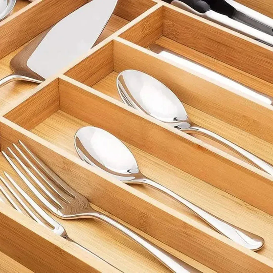 Organizador Multifuncional Extensible de Bambú