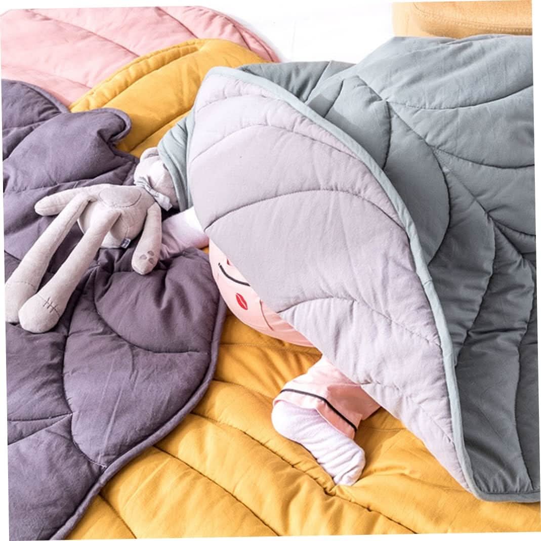 Colchoneta Protectora de Sofa Mascotas con Forma de Hoja