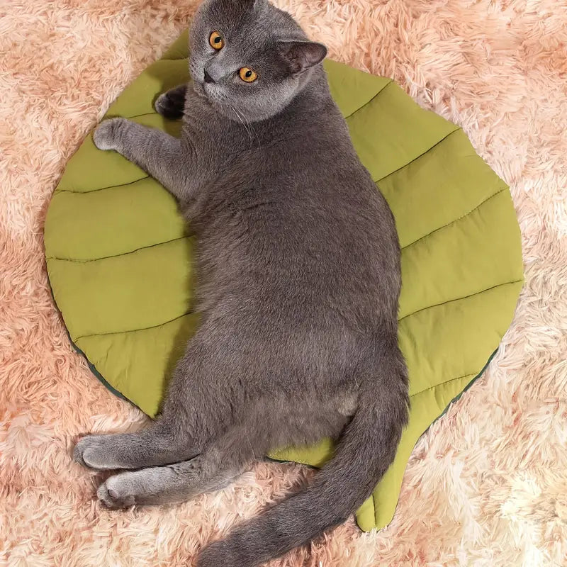 Colchoneta Protectora de Sofa Mascotas con Forma de Hoja