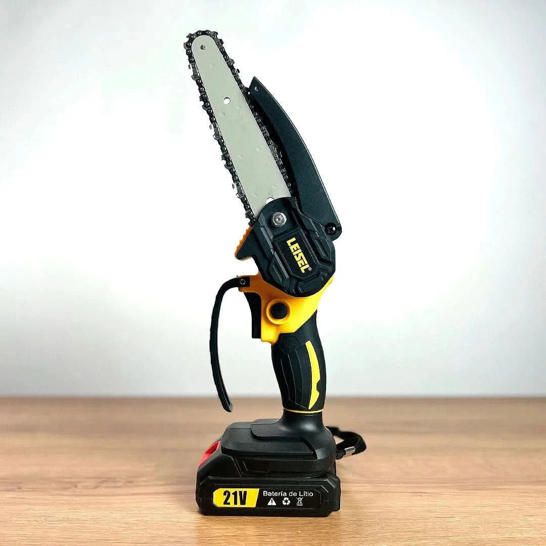 Mini Motosierra con dos baterías Leisel