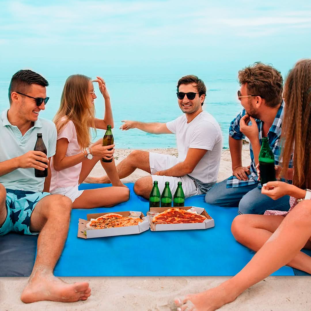 Alfombra de Camping 2x2 mts con Estacas Marca Milgenial