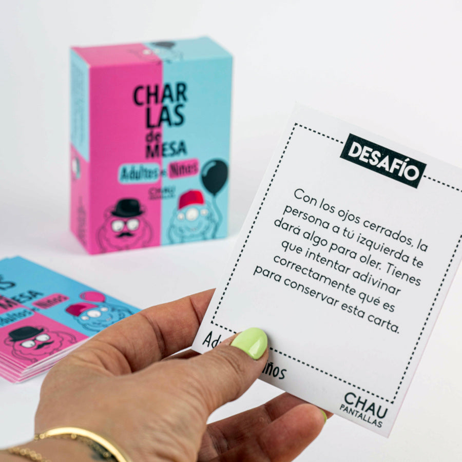 Juego de Cartas Charlas de MESA Adultos vs Niños