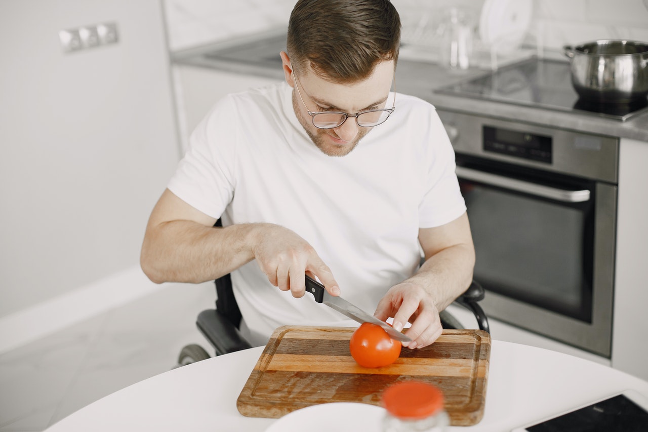 5 tips para cortar ingredientes en la cocina como un profesional