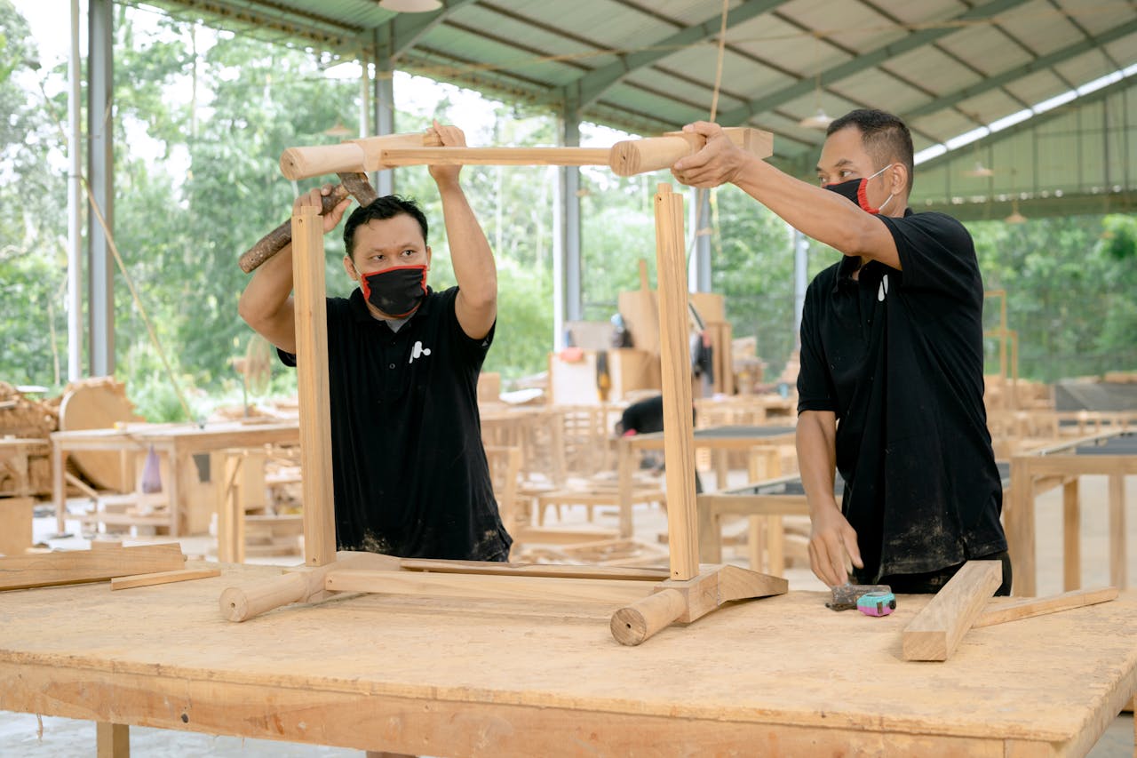 Madera Recuperada: Cómo Dar Nueva Vida a Materiales Antiguos en Proyectos de Carpintería