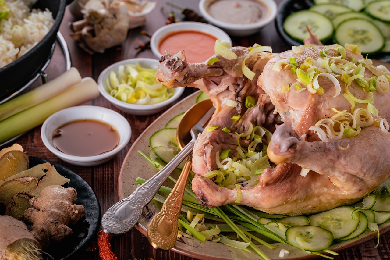 Una receta diferente para sorprender a la familia en estas fiestas: Pollo relleno con verduras