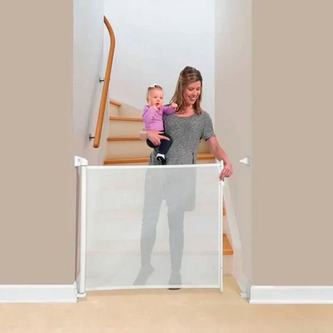 Puerta Flexible con Malla Retráctil de Seguridad Milhome