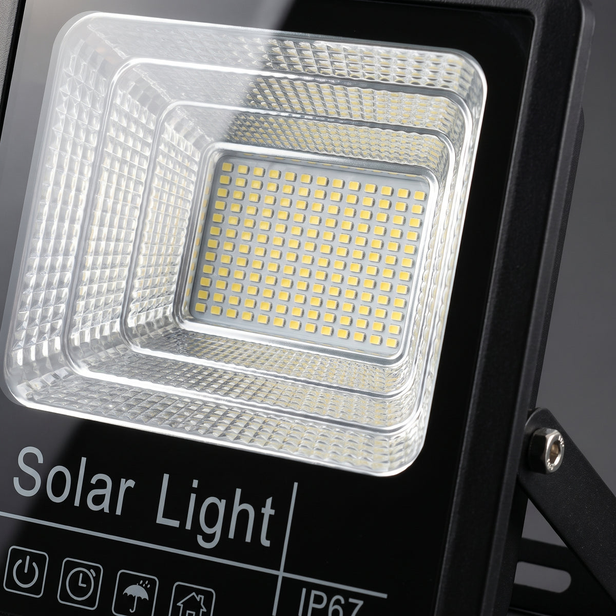 Foco Solar Led 100W con Control y Fotocélula - Detalle de los LED