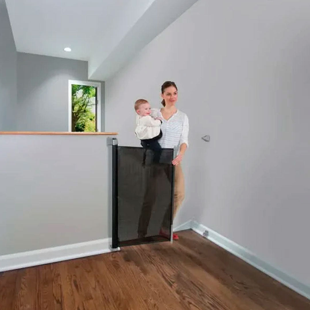 Puerta Flexible con Malla Retráctil de Seguridad Milhome